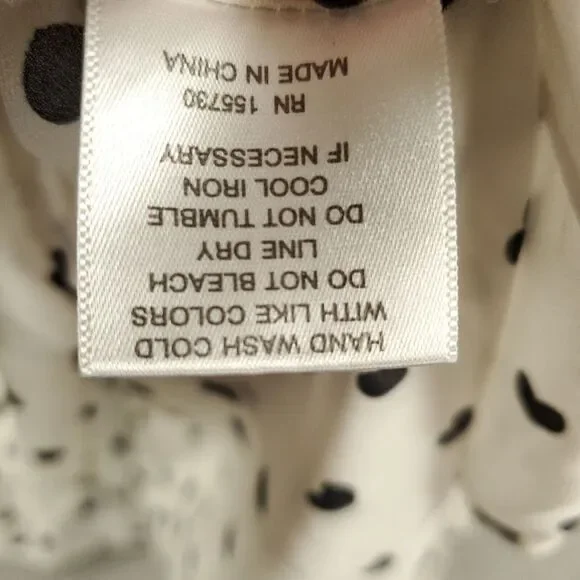 Rose & Olive Blouse Womens Large Little Ditsy Hearts Allover White Smocking - Picture 8 of 12